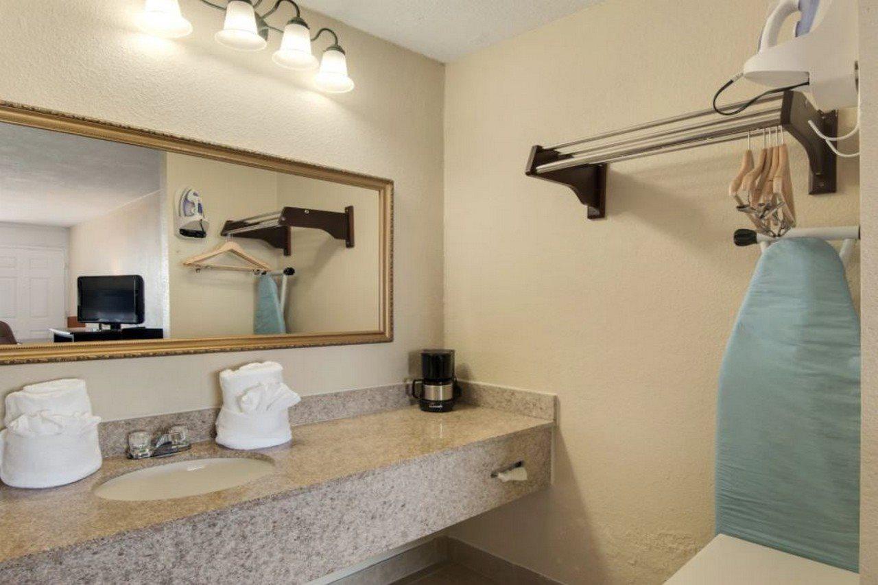 Baymont By Wyndham Panama City Beach Εξωτερικό φωτογραφία