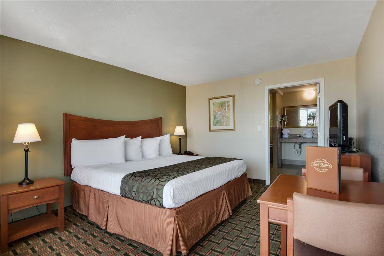 Baymont By Wyndham Panama City Beach Εξωτερικό φωτογραφία